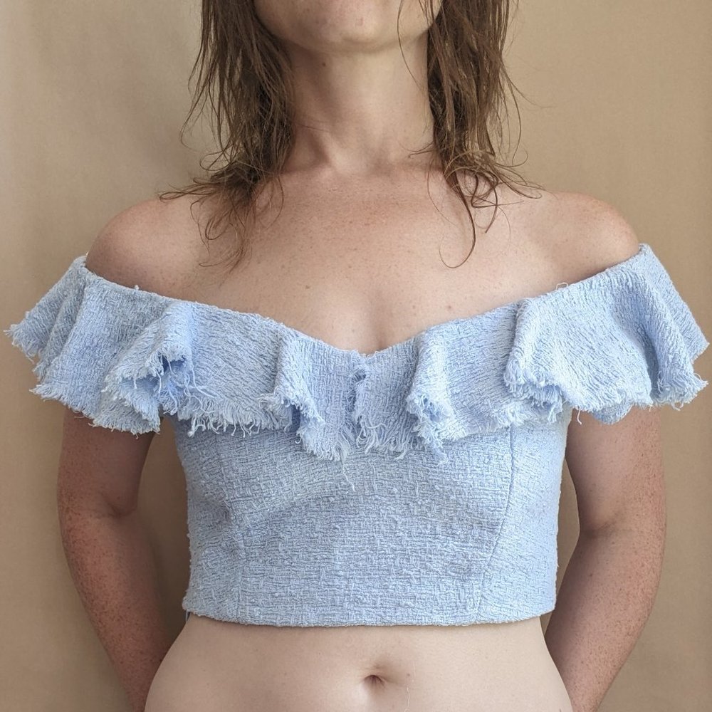 Zara blue crop top. Ruffles fringe side zip